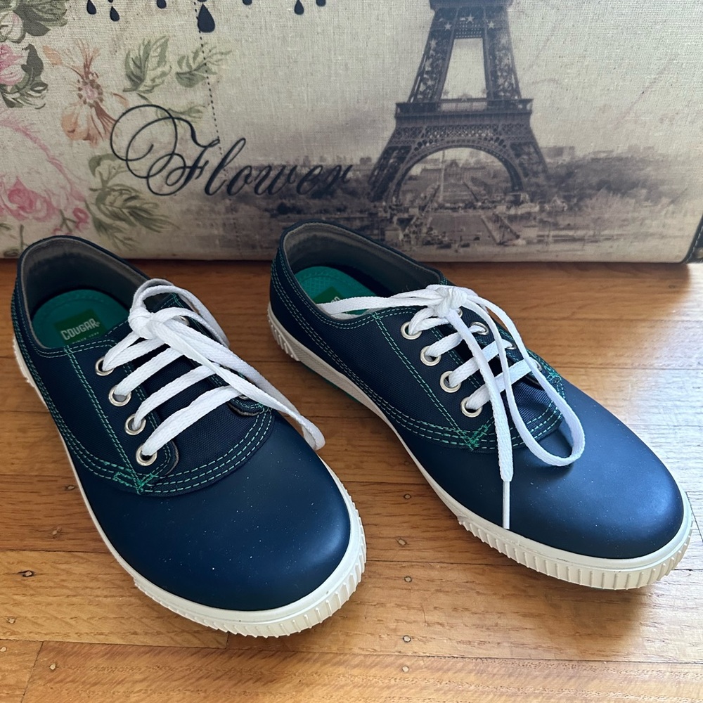 Cougar Dash Rain Shoes - Size 8 women
